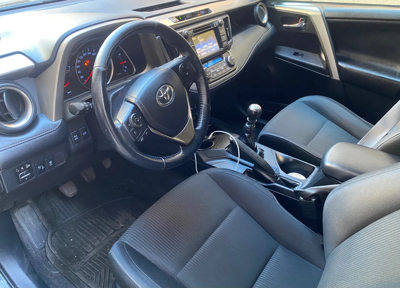 Toyota Rav4 2.0D4D 4x4 - изображение 5