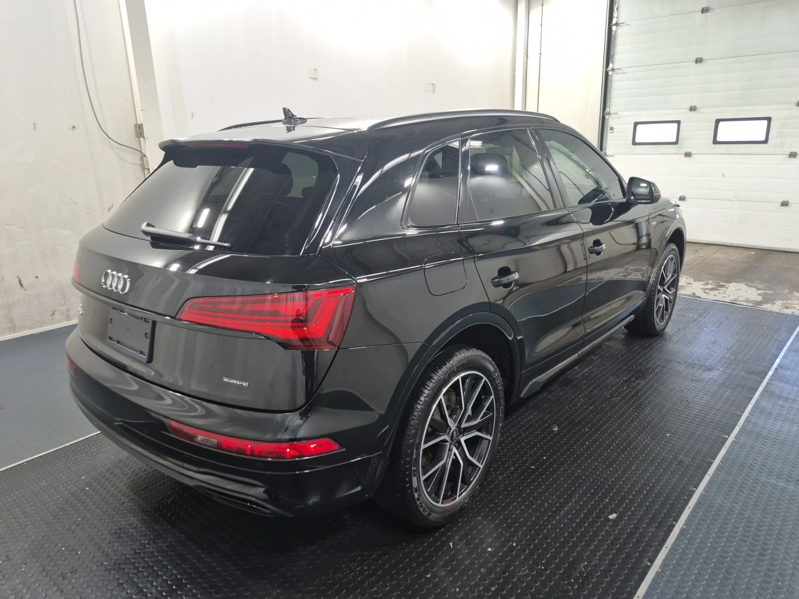 Audi Q5 Technik (CARFAX) - изображение 4