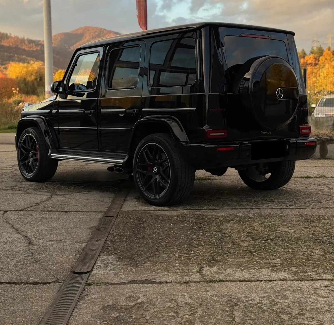 Mercedes-Benz G 63 AMG 4.0 V8 4x4 - изображение 2