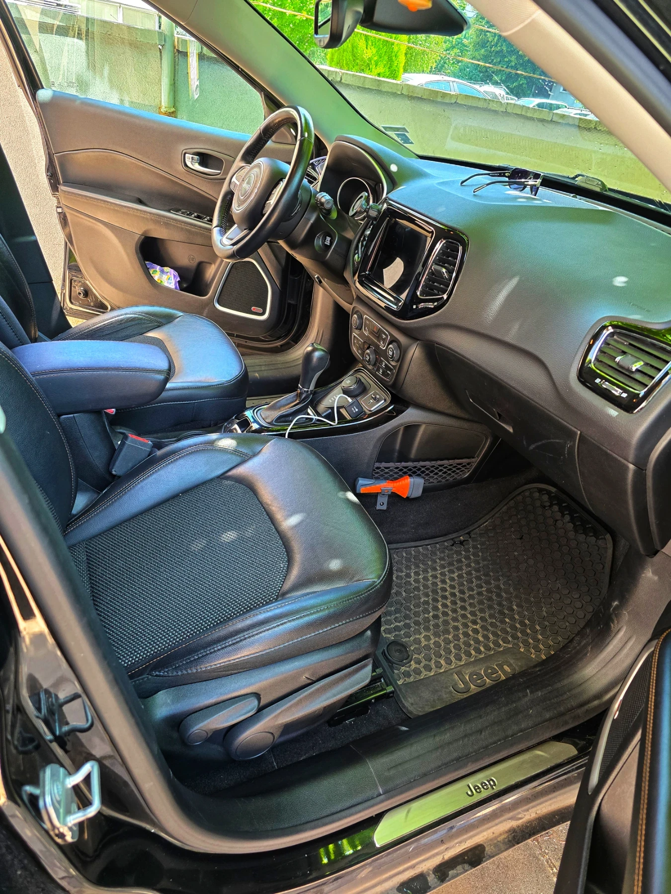 Jeep Compass Limited | Mobile.bg   8