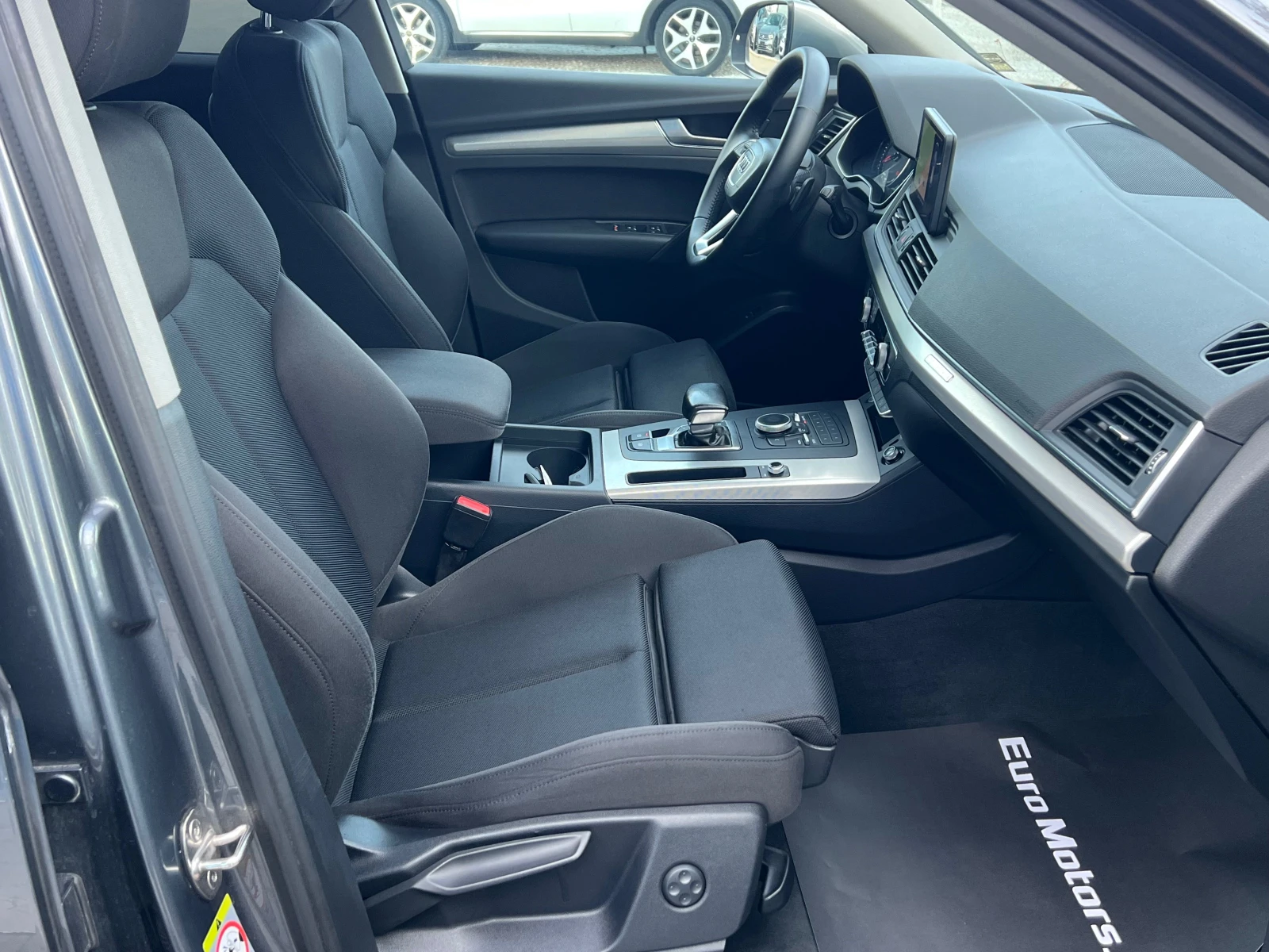 Audi Q5 2.0TDI, QUATTRO, SPORT LINE-FULL SERVICE-KATO HOB! - изображение 10