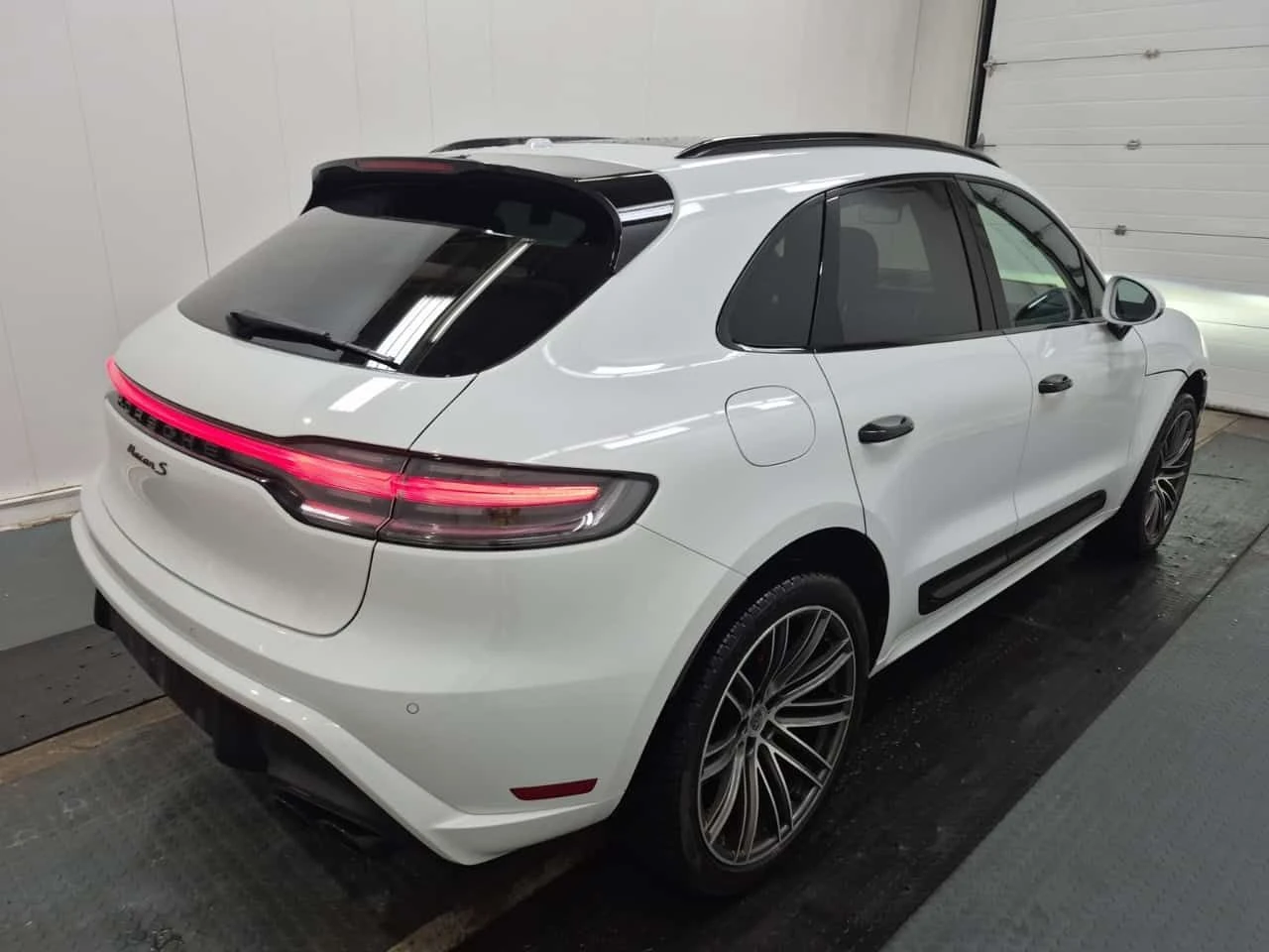 Porsche Macan S | ОБДУХВАНЕ| ПАНОРАМА| 2 КЛЮЧА| CARFAX| , снимка 3 - Автомобили и джипове - 54070585