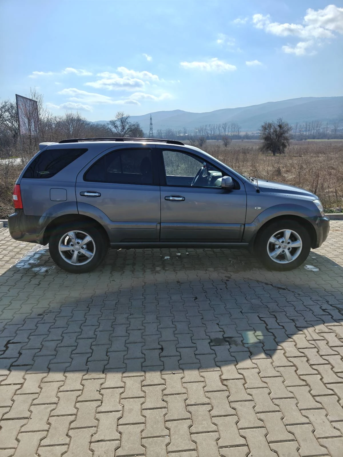 Kia Sorento 2.5 EX 4х4, снимка 8 - Автомобили и джипове - 54313215