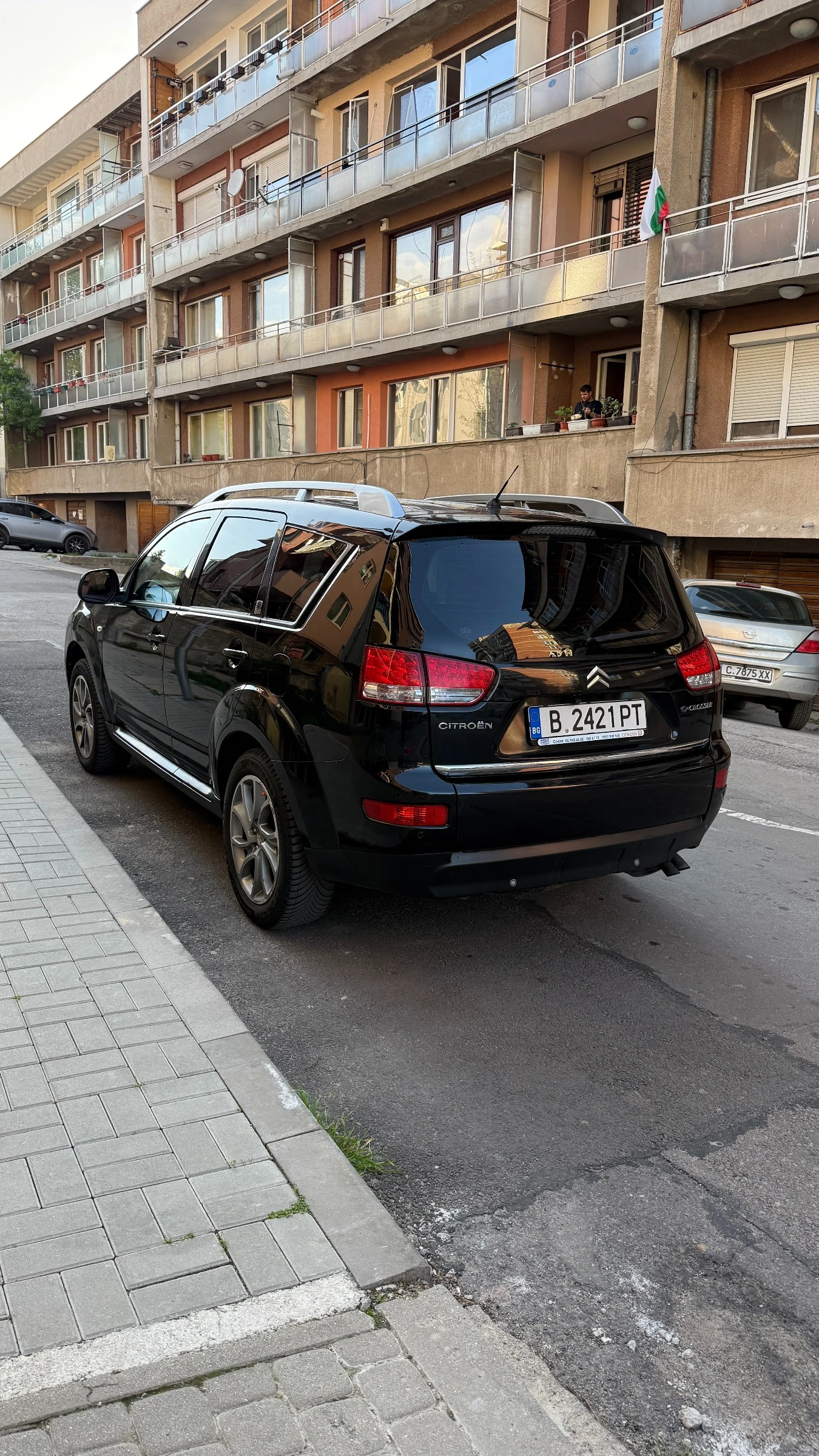 Citroen C-Crosser 2.2, снимка 2 - Автомобили и джипове - 54346708