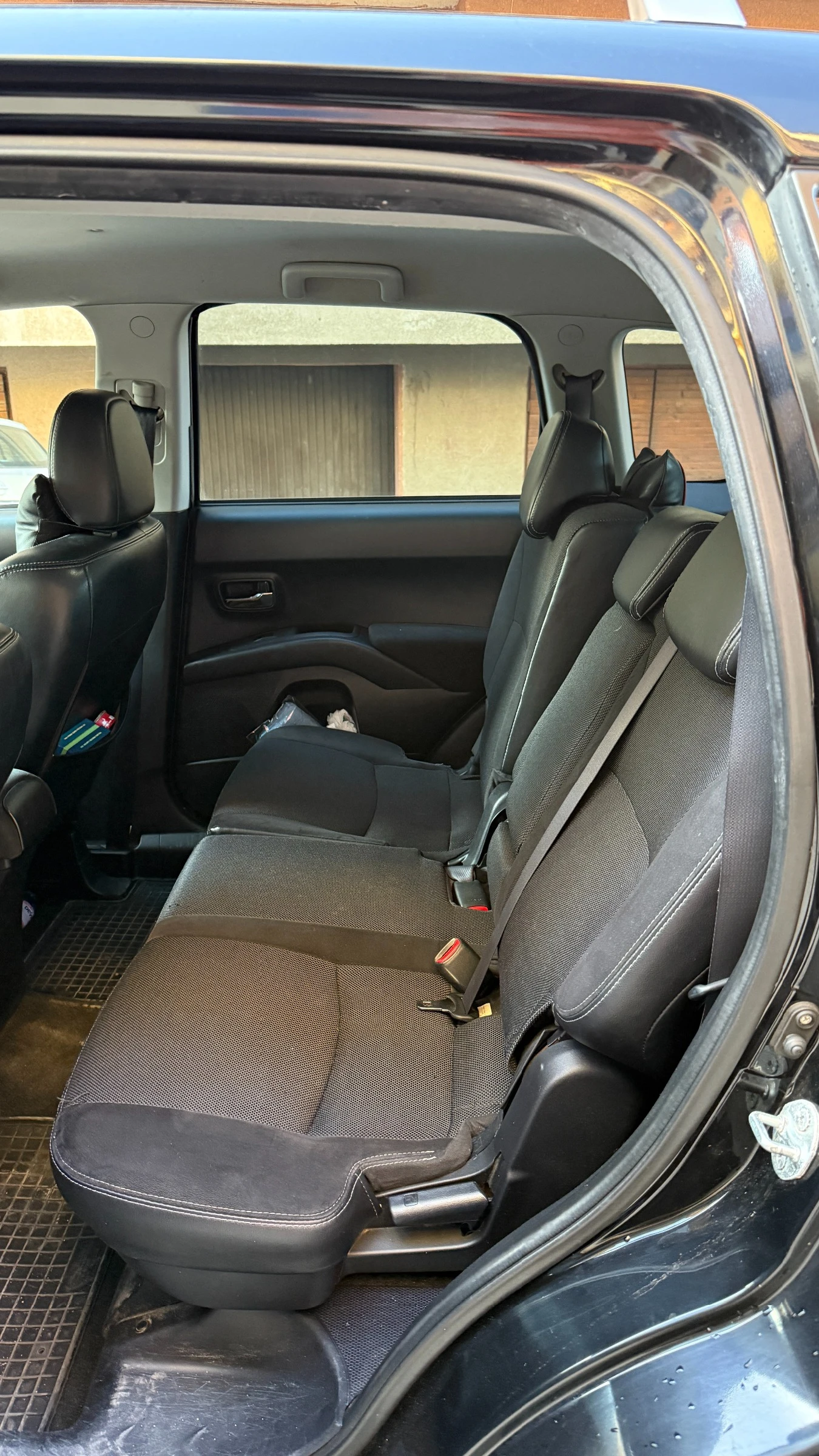 Citroen C-Crosser 2.2, снимка 6 - Автомобили и джипове - 54346708