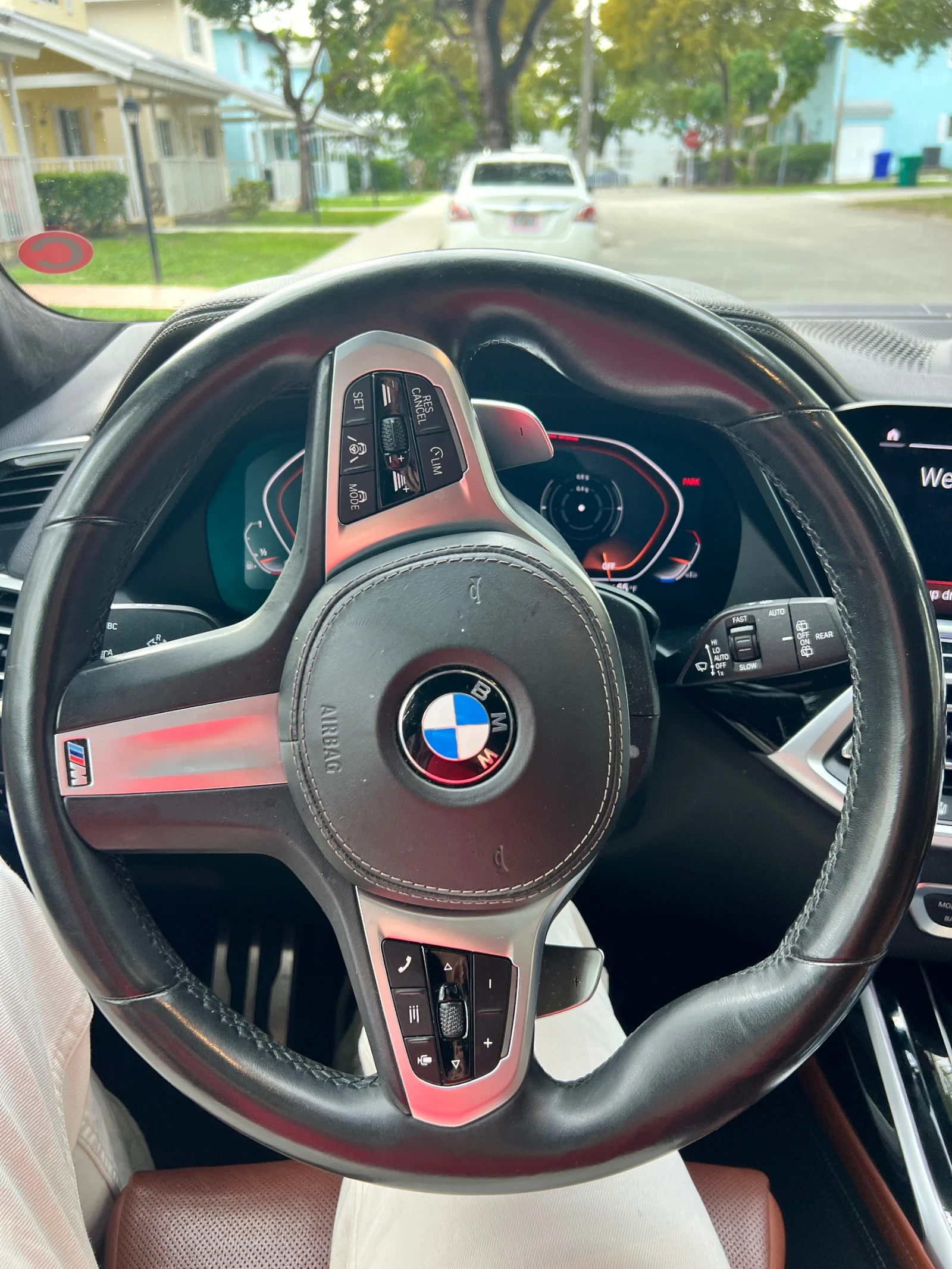 BMW X7 50i Individual, M Package, Executive, Shadowline, снимка 12 - Автомобили и джипове - 54428026