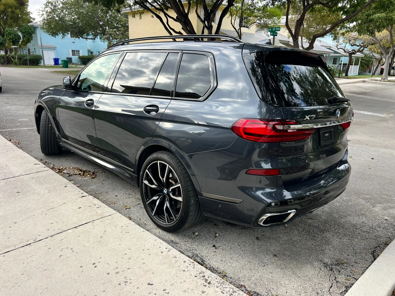 BMW X7 50i Individual, M Package, Executive, Shadowline, снимка 6 - Автомобили и джипове - 54428026