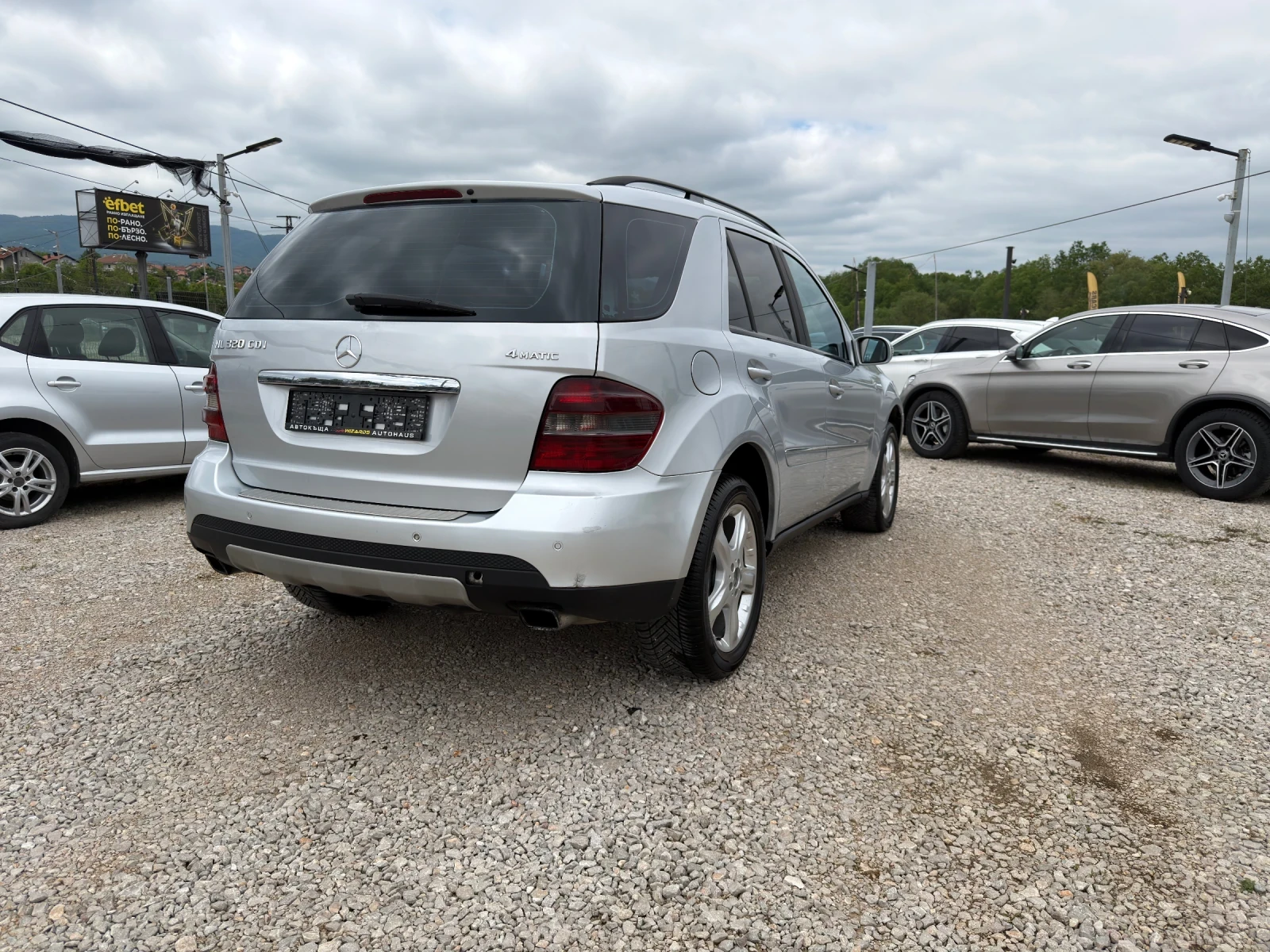 Mercedes-Benz ML 320 Mercedes ML 320 CDI 4MATIC, снимка 3 - Автомобили и джипове - 54610105