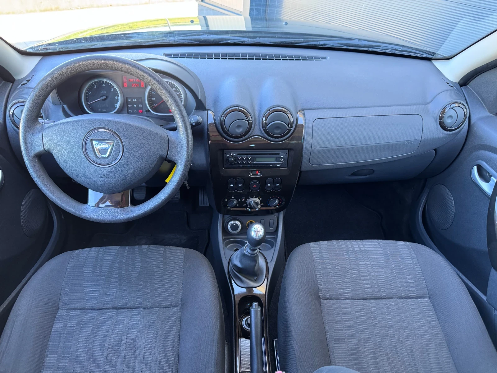 Dacia Duster 1, 6 I 105 PS 4X4 EVRO 5, снимка 9 - Автомобили и джипове - 54902668