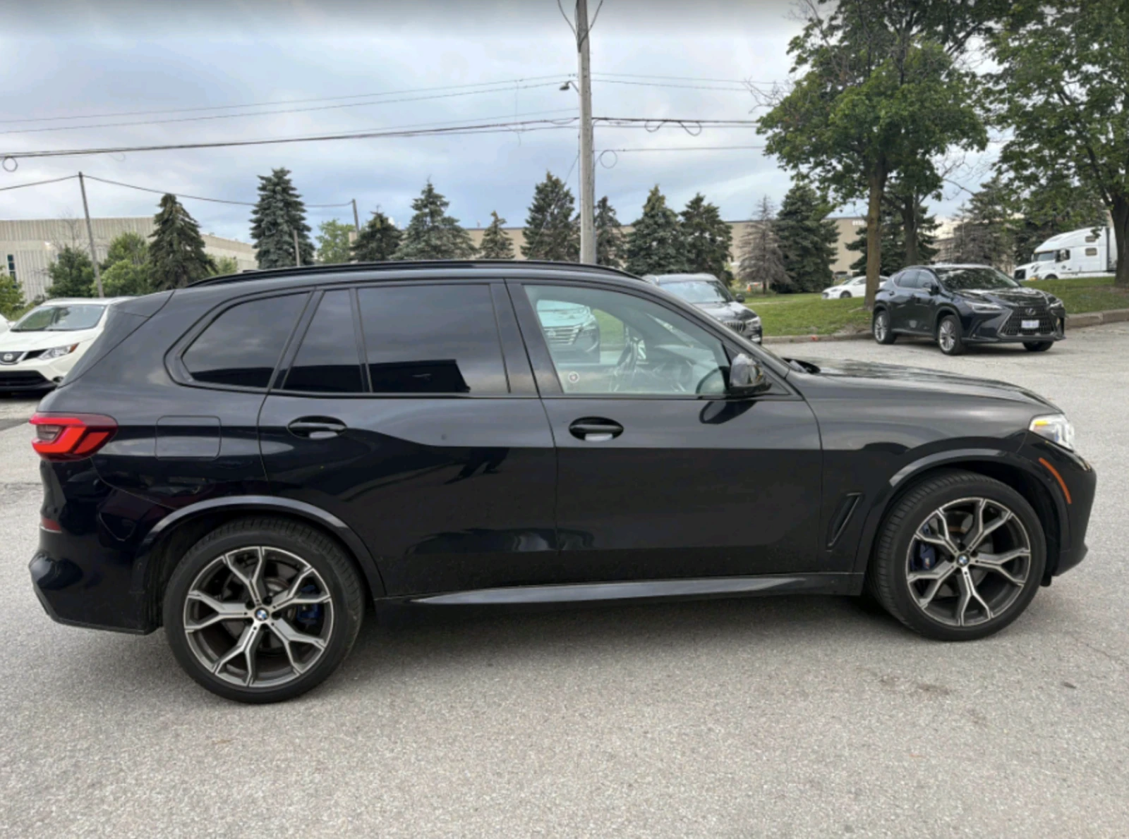 BMW X5 Възд/Дистр/Лазери, снимка 3 - Автомобили и джипове - 55061930