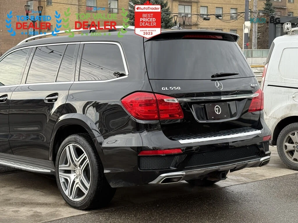 Mercedes-Benz GL 550 4MATIC/AMG PKG/360 CAMERA/PANOROOF, снимка 6 - Автомобили и джипове - 55301618