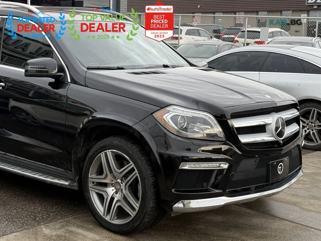 Mercedes-Benz GL 550 4MATIC/AMG PKG/360 CAMERA/PANOROOF, снимка 3 - Автомобили и джипове - 55301618