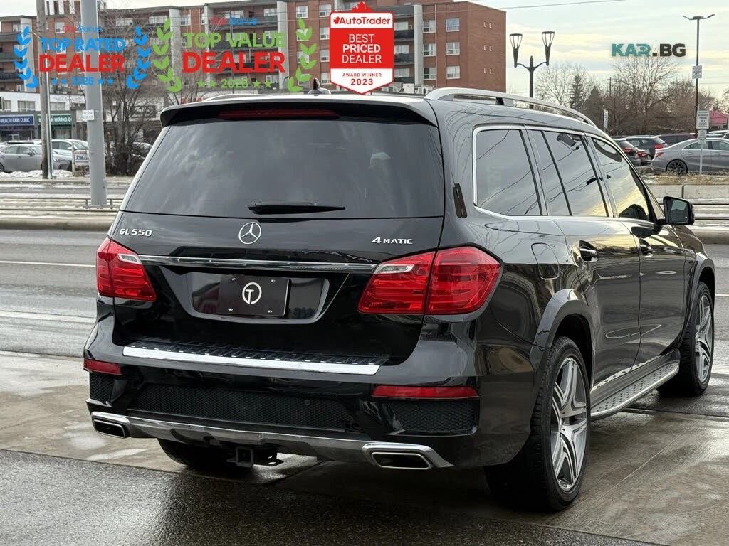 Mercedes-Benz GL 550 4MATIC/AMG PKG/360 CAMERA/PANOROOF, снимка 4 - Автомобили и джипове - 55301618