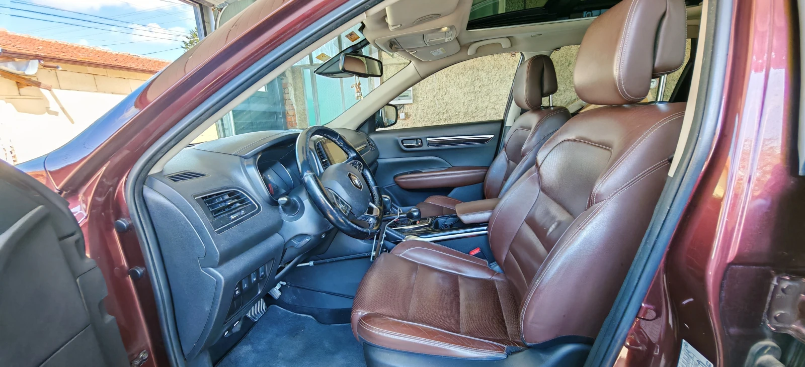 Renault Koleos Intense, снимка 8 - Автомобили и джипове - 55413898