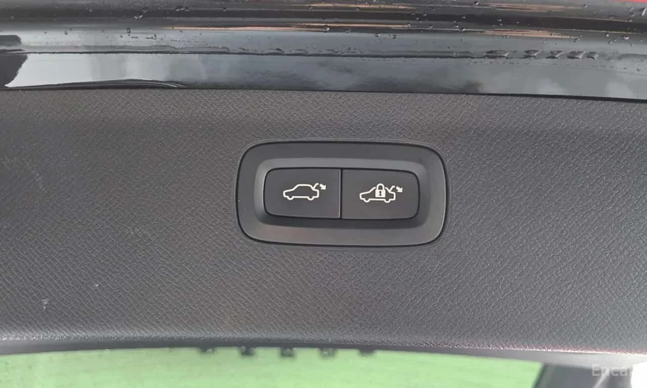 Volvo Xc90 * D5 Momentum * CARFAX * ЦЕНА ДО БГ, снимка 17 - Автомобили и джипове - 55556229