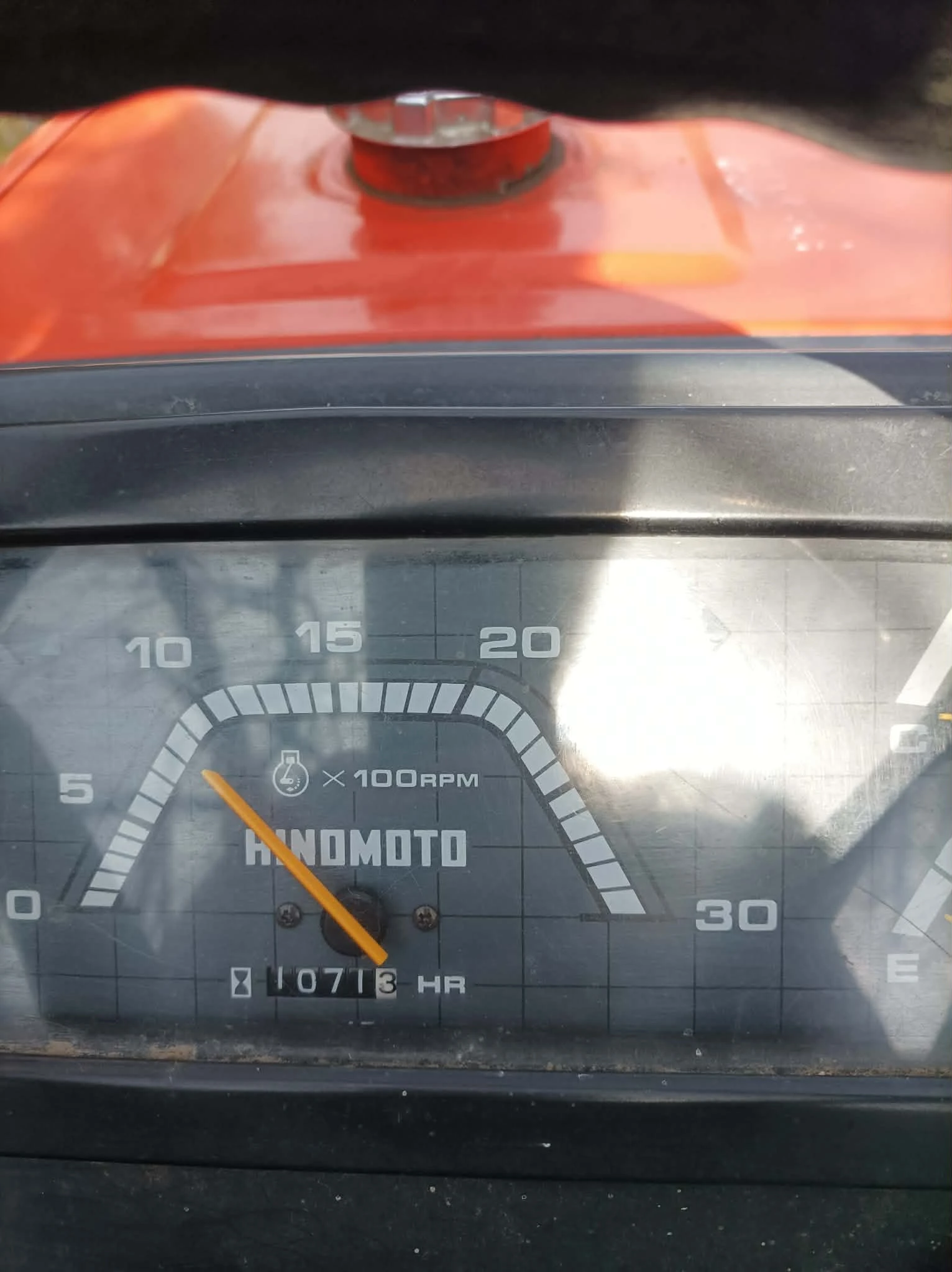 Трактор Hinomoto N200 - изображение 4