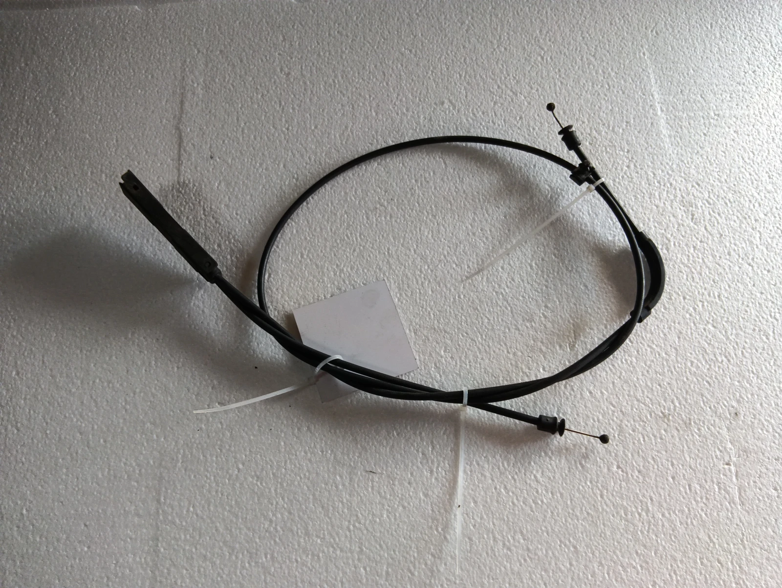 жило преден капак A2578808002 Mercedes E