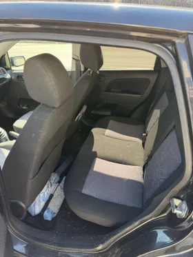 Ford Fiesta 1.4 Mk6 Facelift, снимка 2