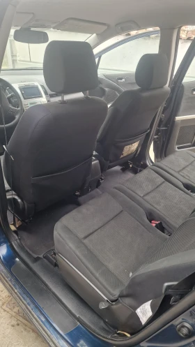 Toyota Corolla verso, снимка 10