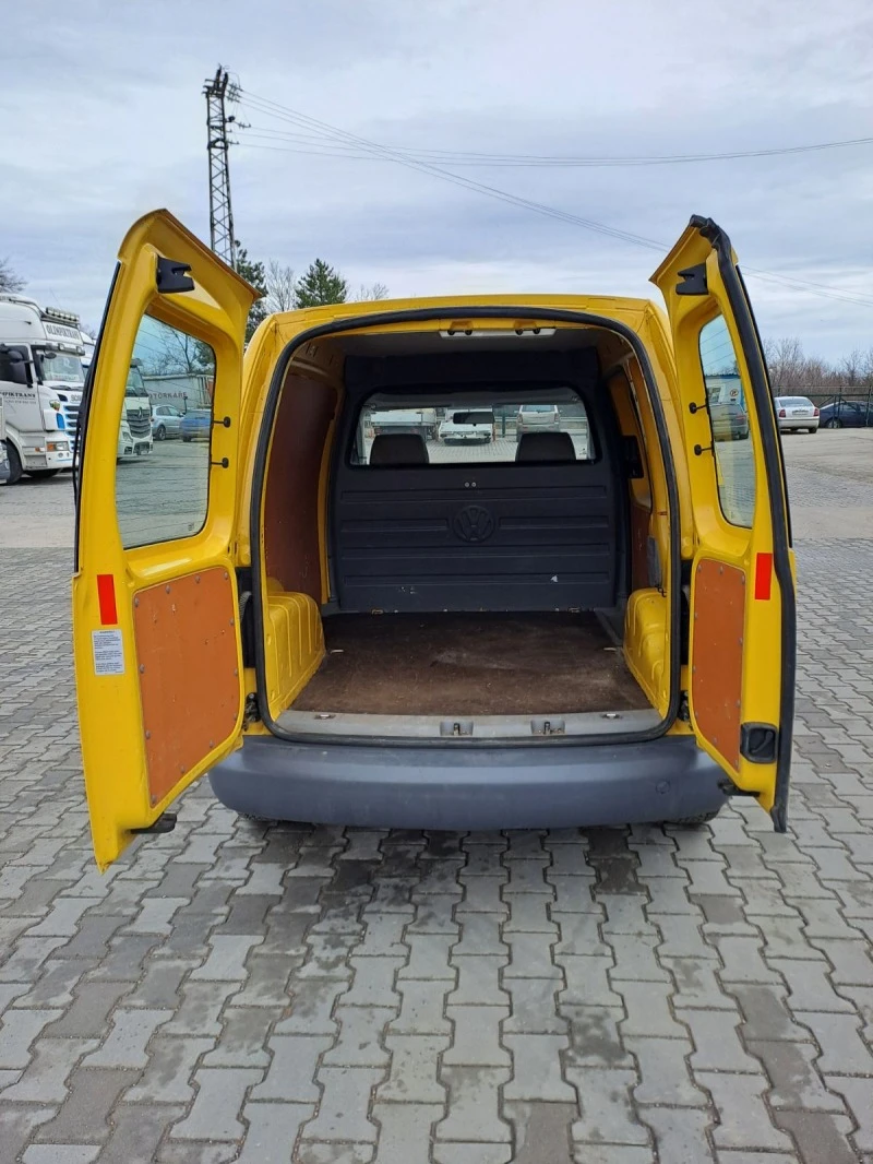 VW Caddy 1.9 TDI, снимка 11 - Автомобили и джипове - 43835727