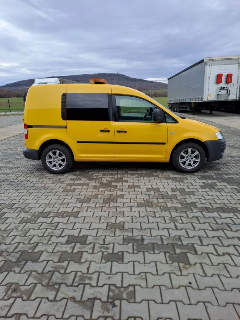 VW Caddy 1.9 TDI, снимка 7 - Автомобили и джипове - 43835727