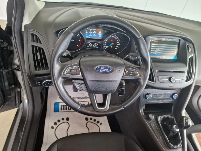 Ford Focus 1.5 120kc, снимка 12 - Автомобили и джипове - 46354983