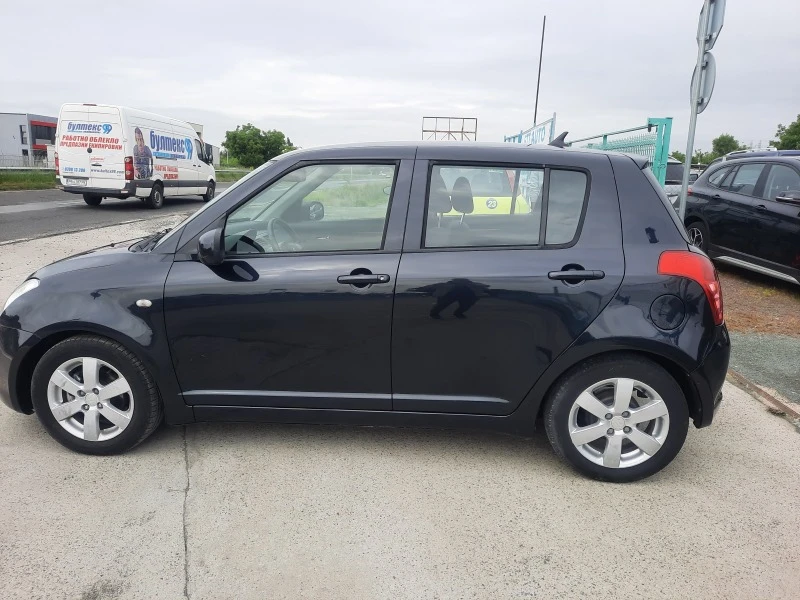 Suzuki Swift 1, 3i ГАЗ ИТАЛИЯ, снимка 4 - Автомобили и джипове - 45823342