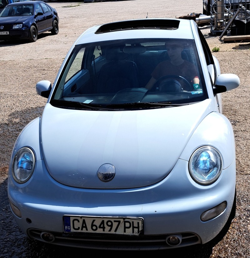 VW Beetle 1.8T, снимка 3 - Автомобили и джипове - 46065505