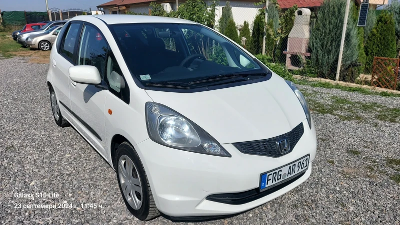 Honda Jazz 1.3 бенэин 95 кс, снимка 5 - Автомобили и джипове - 47450178