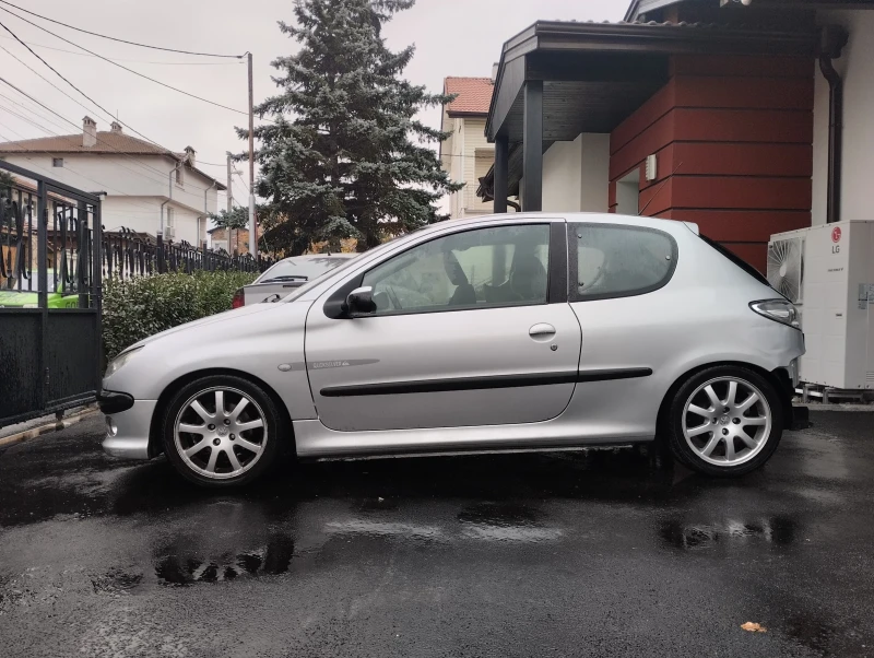 Peugeot 206, снимка 5 - Автомобили и джипове - 47822295