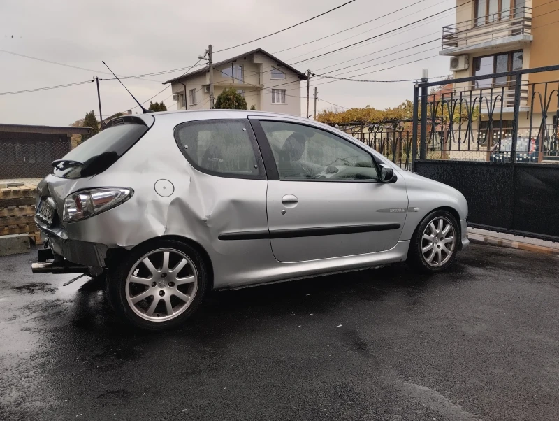 Peugeot 206, снимка 6 - Автомобили и джипове - 47822295