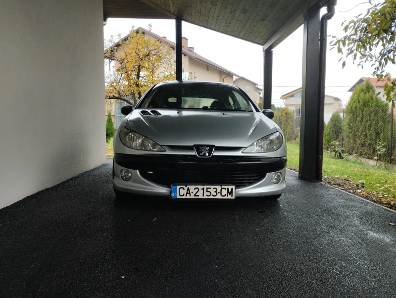 Peugeot 206, снимка 1 - Автомобили и джипове - 47822295