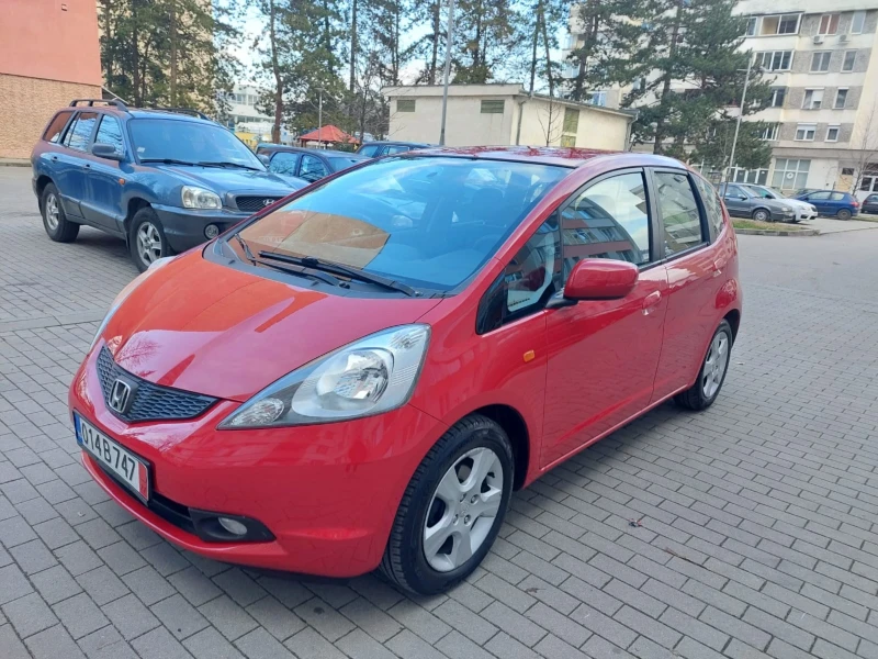 Honda Jazz 1.3VTEC 143000км., снимка 2 - Автомобили и джипове - 48337245