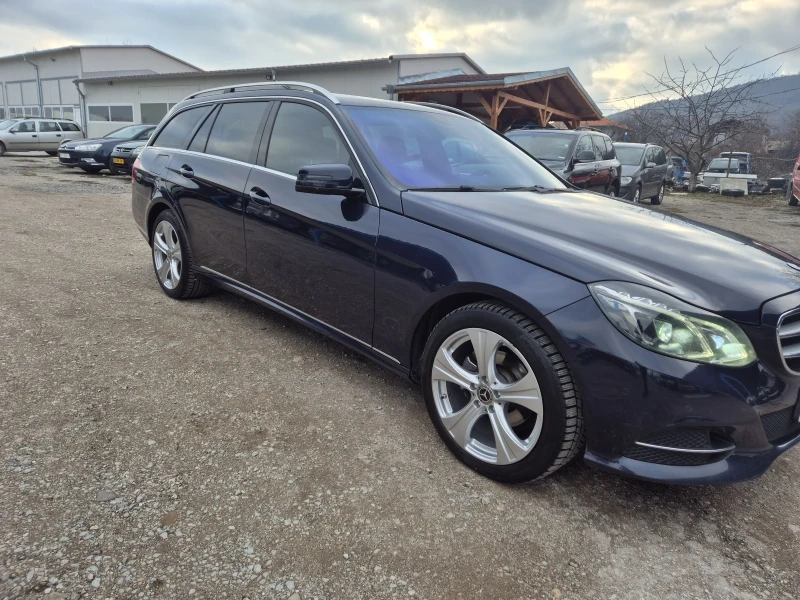 Mercedes-Benz E 220 2.2, снимка 4 - Автомобили и джипове - 48339304