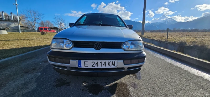 VW Golf, снимка 5 - Автомобили и джипове - 49471905