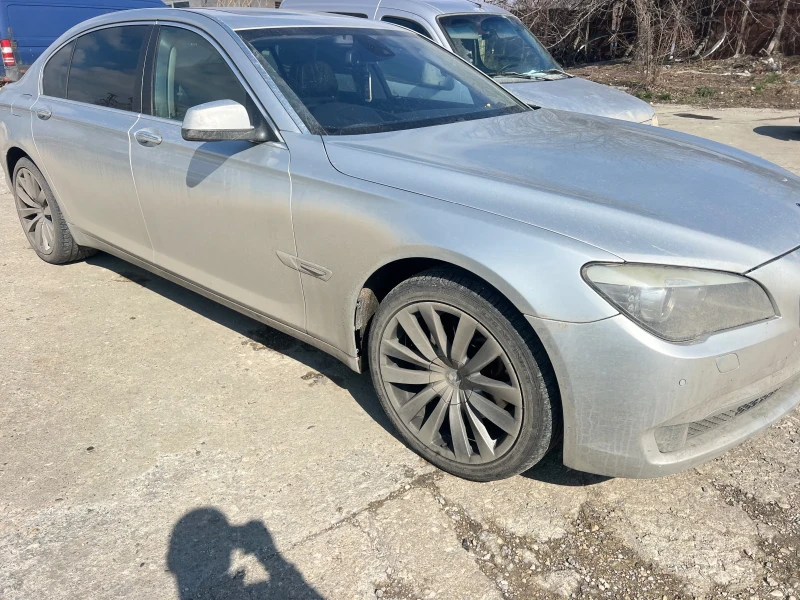 BMW 730 Long -6 скорости вакум, завиващ мост, снимка 2 - Автомобили и джипове - 49366575