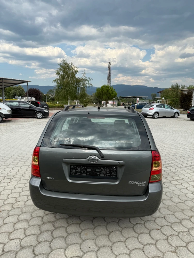Toyota Corolla, снимка 4 - Автомобили и джипове - 51368395
