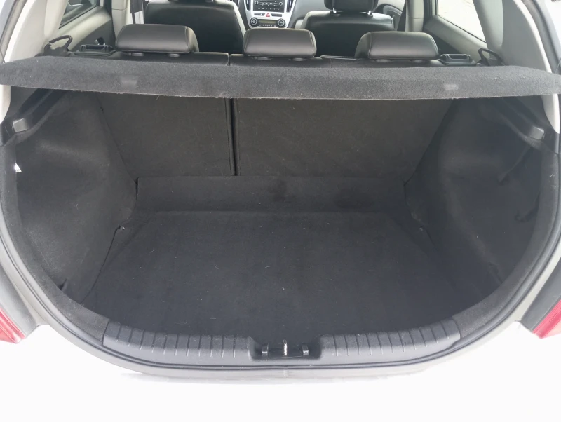 Kia Ceed ЛИЗИНГ , снимка 15 - Автомобили и джипове - 52238012