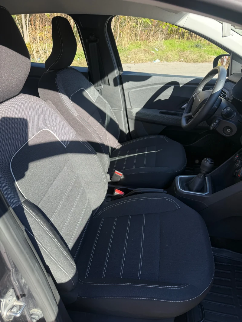 Dacia Sandero 1.0 TCE LPG, снимка 9 - Автомобили и джипове - 52255867