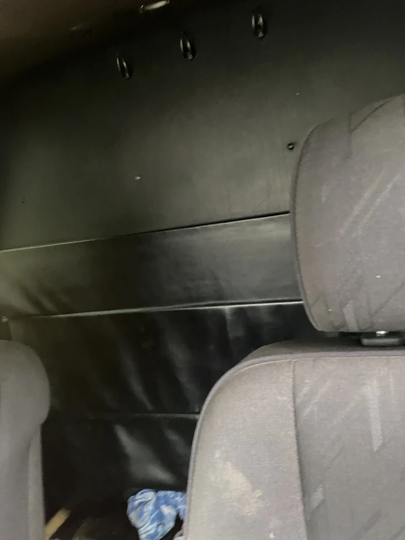 Mercedes-Benz E 220 CDI, снимка 5 - Автомобили и джипове - 52729381