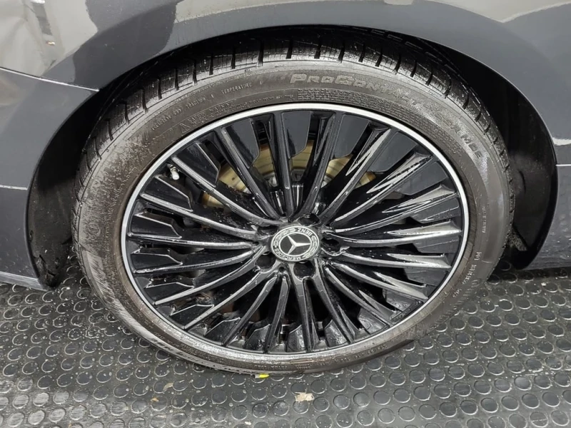 Mercedes-Benz CLE * 300 * CARFAX * БЕЗ ПЪРВОНАЧАЛНА ВНОСКА, снимка 7 - Автомобили и джипове - 52950783