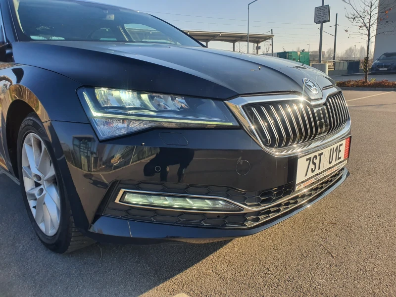 Skoda Superb 2.0TDI, снимка 7 - Автомобили и джипове - 53517145