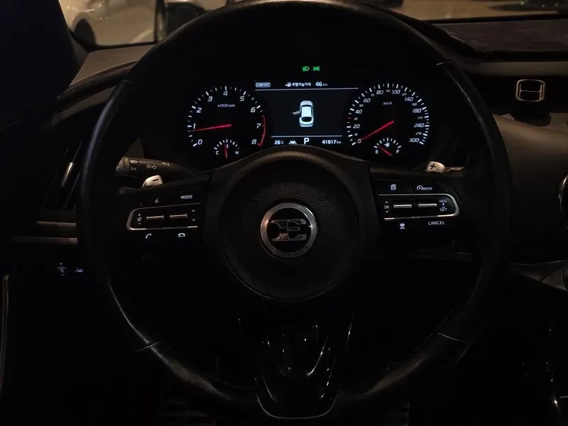 Kia Stinger 2.0 TURBO 2WD PLATINUM, снимка 11 - Автомобили и джипове - 55221926