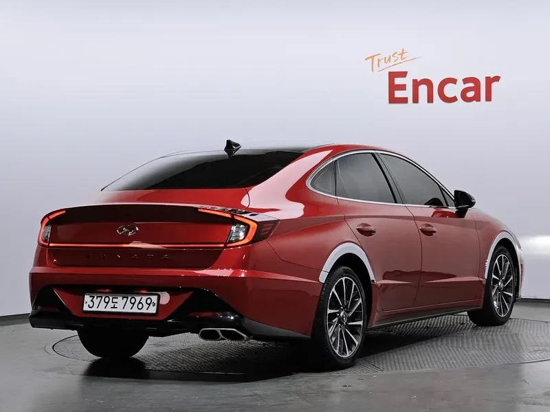 Hyundai Sonata 1.6 Turbo Premium Family, снимка 2 - Автомобили и джипове - 55937059