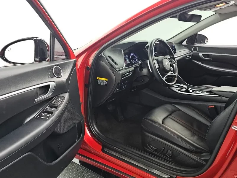 Hyundai Sonata 1.6 Turbo Premium Family, снимка 11 - Автомобили и джипове - 55937059