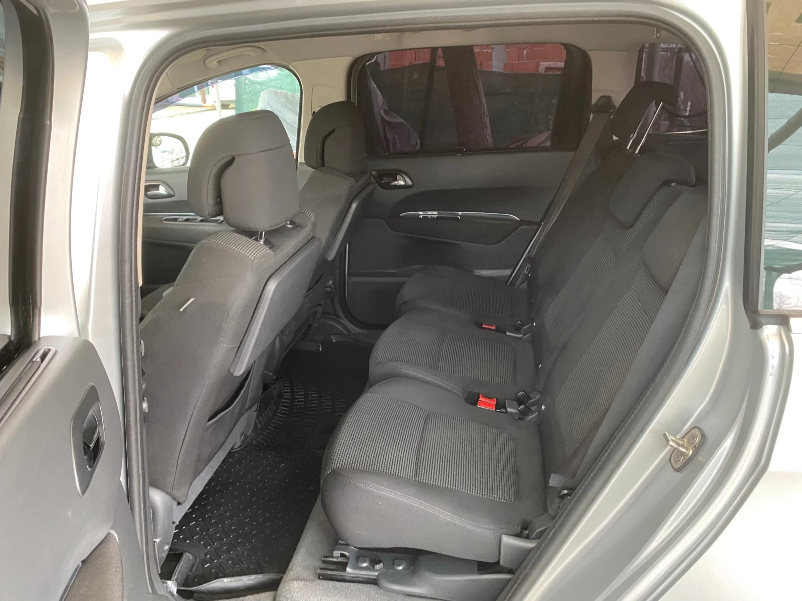 Peugeot 5008 ��� | Mobile.bg � ����������� 16