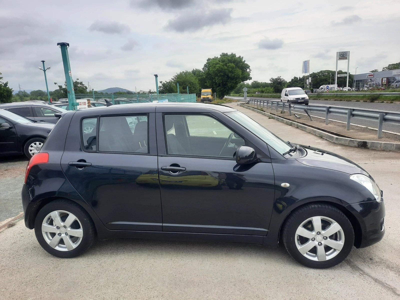 Suzuki Swift 1, 3i ГАЗ ИТАЛИЯ - изображение 6