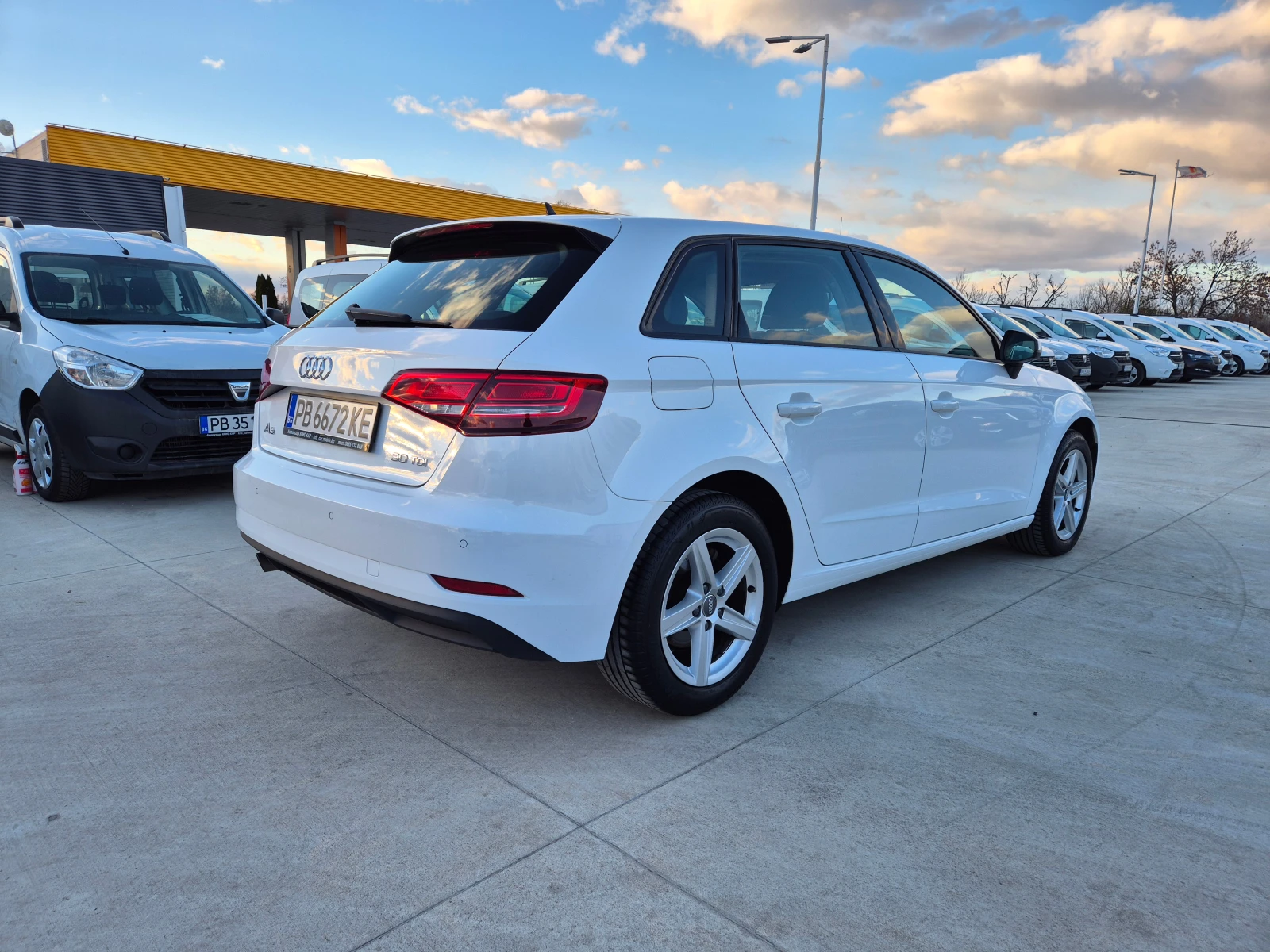 Audi A3 SPORTBACK 30 TDI AT - изображение 5