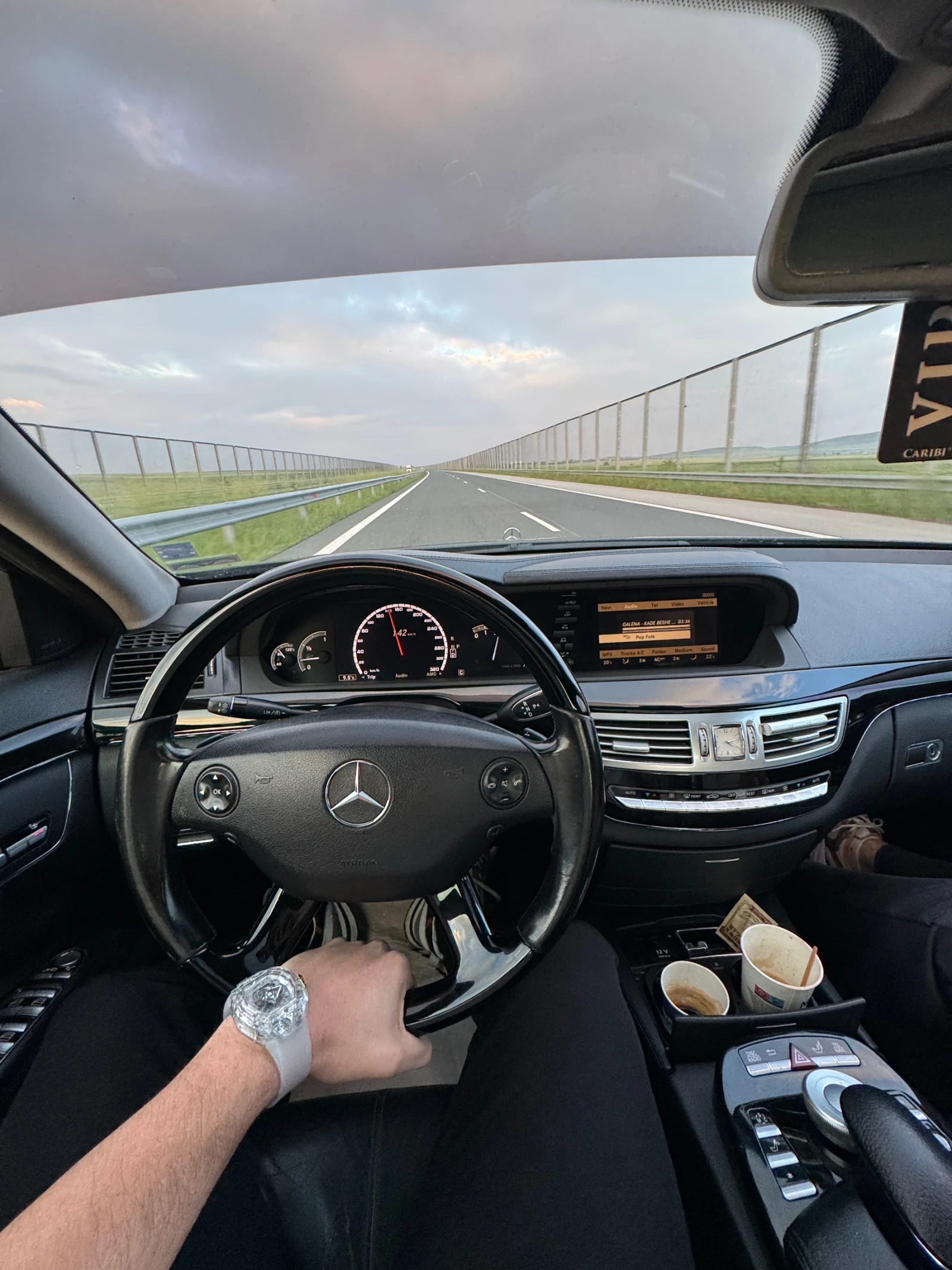 Mercedes-Benz S 350  - изображение 5