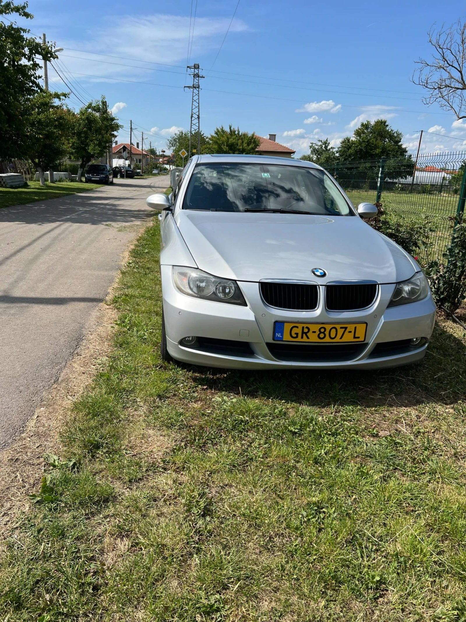 BMW 318  - изображение 2